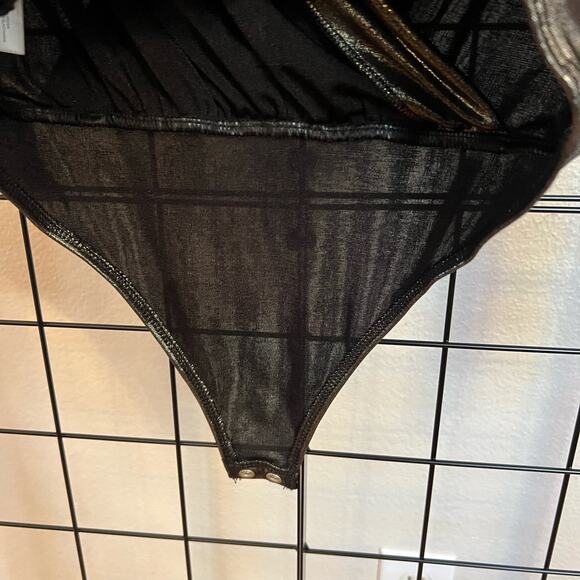 Express Silver Metallic Thong Deep Wrap V-Neck Long Sleeve Bodysuit Small - Picture 5 of 6